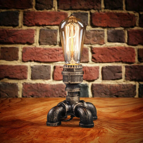Lampe de style industriel avec socle en forme de tuyauterie