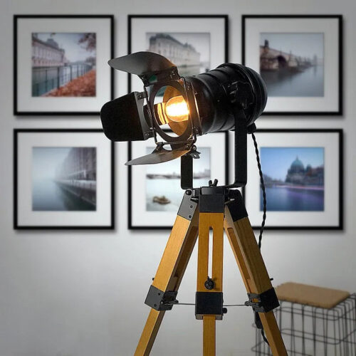 Lampadaire Industriel Cinéma